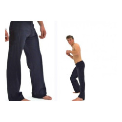 Schwarze Capoeira-Hose Marimbondo Sinha.